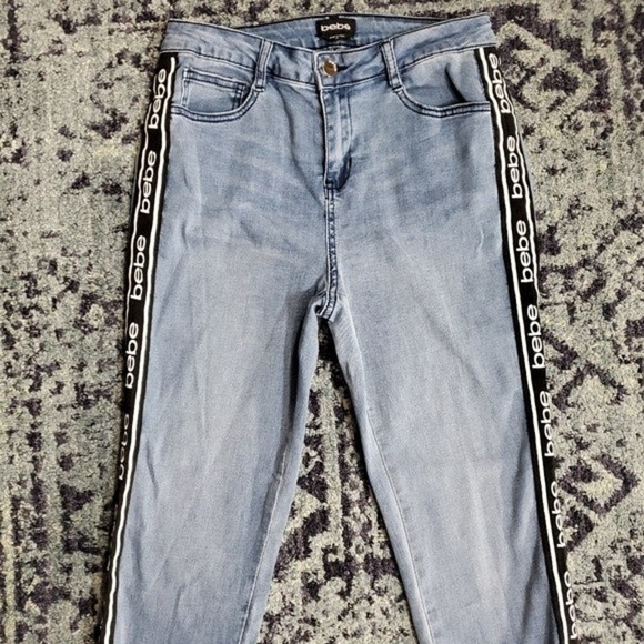 BEBE Skinny Jeans - Picture 3 of 11